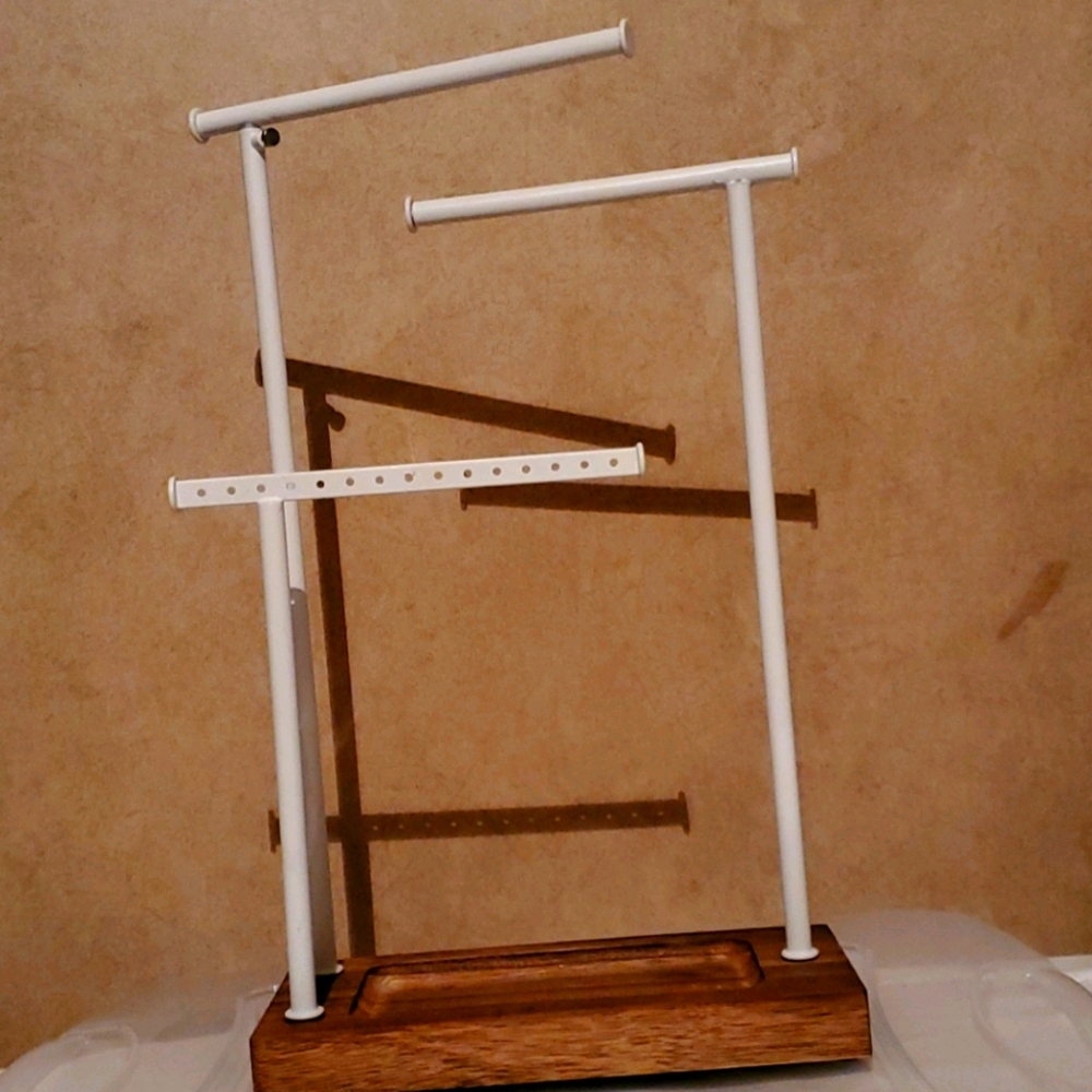 Jewelry organizer